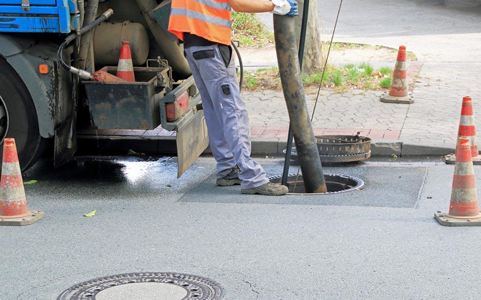 déboucher canalisation eaux usées Paris 18